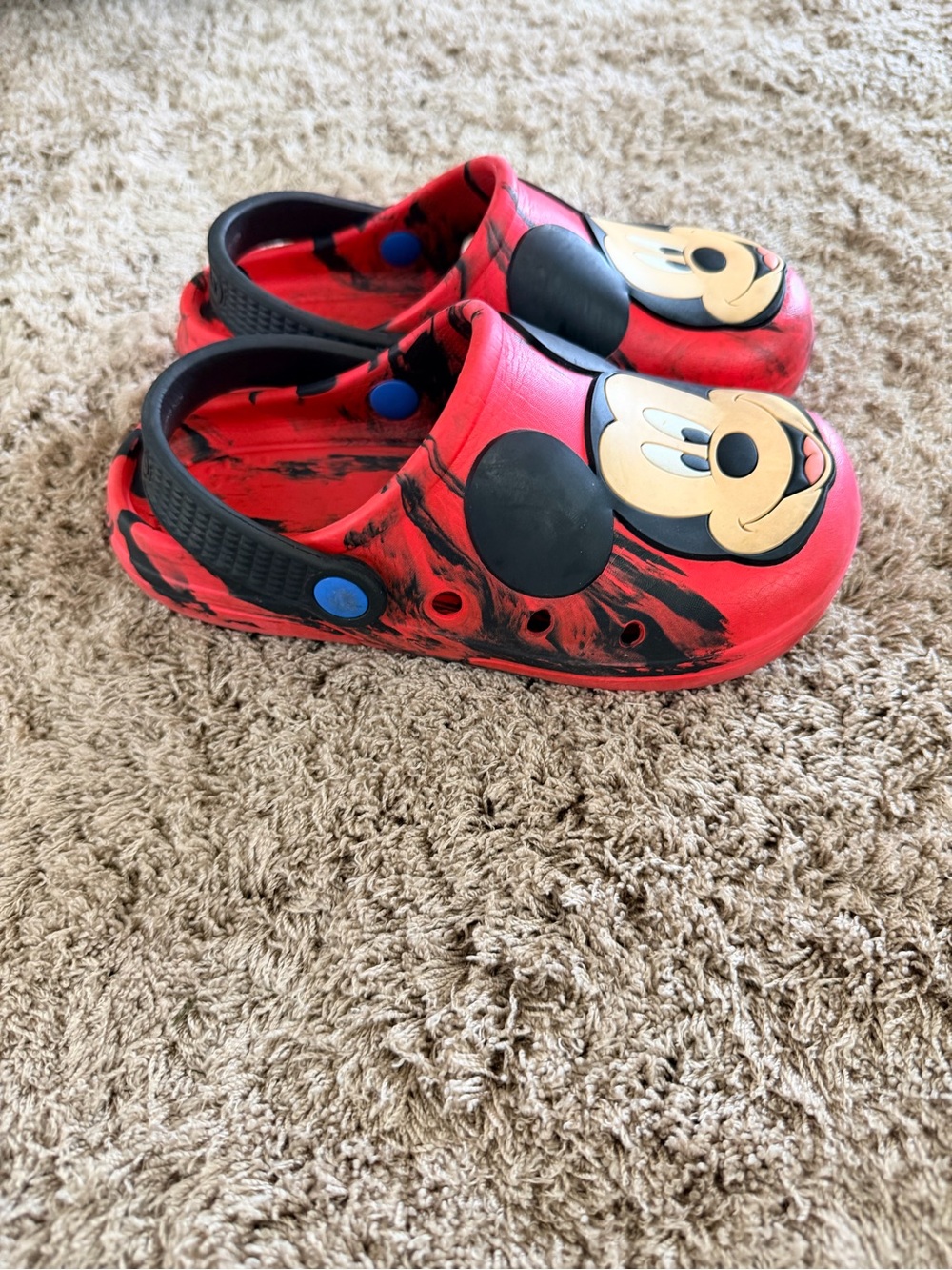 Red Mickey Mouse Slip-On Clogs - Picture 2 of 2